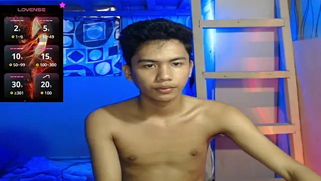 Demure Asian143 online show from November 9, 2025, 8:34 am