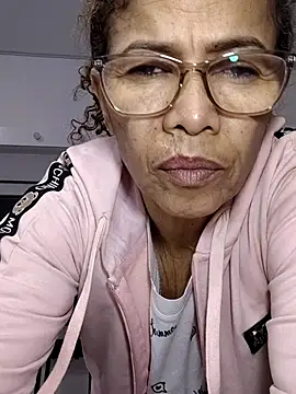 Merybeks online show from December 15, 2025, 10:41 am