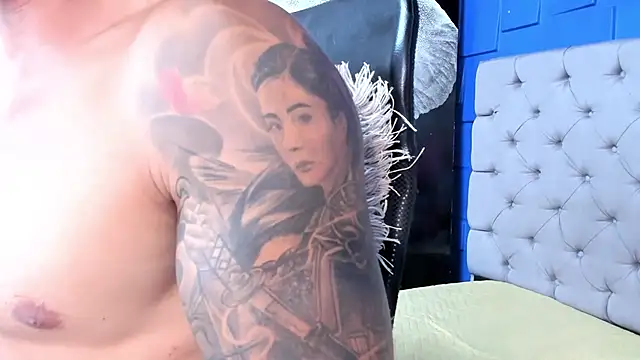 andres-clark92 online show from October 12, 2025, 6:18 pm