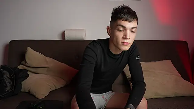 Snapshot of MattyandAiden chatting on January 17, 2026, 5:49 pm MattyandAiden online show from January 17, 2026, 5:49 pm