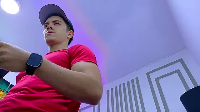 ALANNFERRER online show from October 16, 2025, 10:16 am