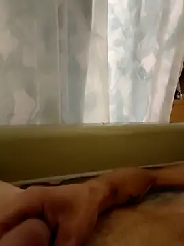 Snapshot of Hungwell1515 chatting on October 26, 2025, 9:48 am Hungwell1515 online show from October 26, 2025, 9:48 am