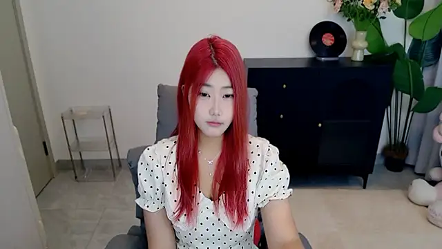 Snapshot of xiaouli chatting on September 17, 2025, 7:43 am xiaouli online show from September 17, 2025, 7:43 am