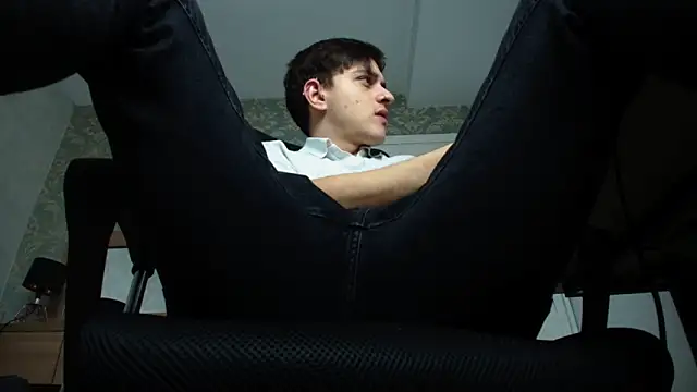 Snapshot of FelixStarkk chatting on September 28, 2025, 4:40 am FelixStarkk online show from September 28, 2025, 4:40 am