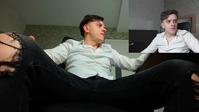 Snapshot of FelixStarkk chatting on October 18, 2025, 4:15 am FelixStarkk online show from October 18, 2025, 4:15 am