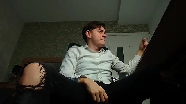 Snapshot of FelixStarkk chatting on November 22, 2025, 5:39 am FelixStarkk online show from November 22, 2025, 5:39 am