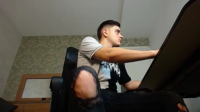 Snapshot of FelixStarkk chatting on November 26, 2025, 4:57 am FelixStarkk online show from November 26, 2025, 4:57 am