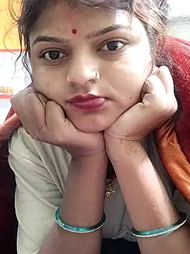 Snapshot of Hot_mirchjii chatting on November 10, 2025, 12:09 am Hot mirchjii online show from November 10, 2025, 12:09 am