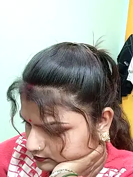 Snapshot of Hot_mirchjii chatting on January 9, 2026, 11:02 am Hot mirchjii online show from January 9, 2026, 11:02 am