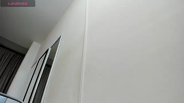 Snapshot of Alysa_Escobar chatting on September 11, 2025, 8:20 pm Alysa Escobar online show from September 11, 2025, 8:20 pm