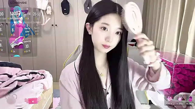 Snapshot of OiOi-666 chatting on February 13, 2026, 1:34 am OiOi-666 online show from February 13, 2026, 1:34 am