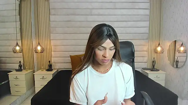 Snapshot of keytinthomson_ chatting on February 23, 2026, 7:11 pm keytinthomson online show from February 23, 2026, 7:11 pm