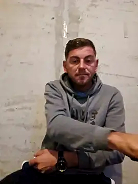 Alex-andru88 online show from October 12, 2025, 2:27 pm