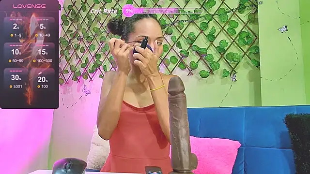 Karen Ariass online show from October 4, 2025, 2:26 pm