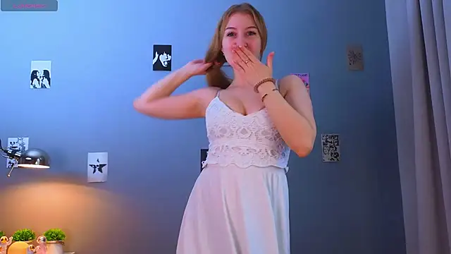 LorettaGladman online show from October 23, 2025, 4:12 am