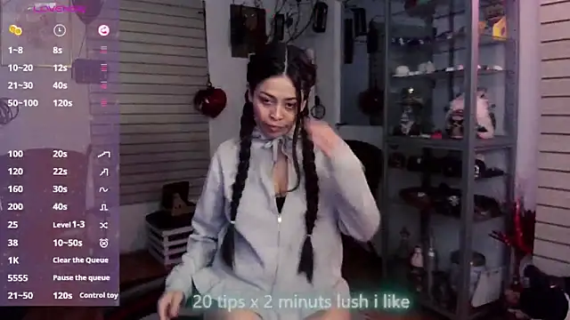 Snapshot of xinamora chatting on October 23, 2025, 4:23 am xinamora online show from October 23, 2025, 4:23 am