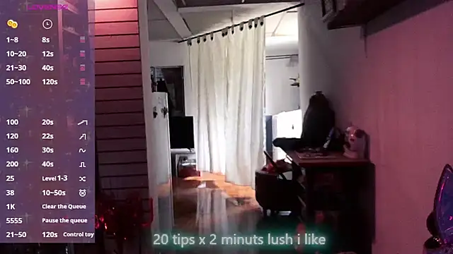 Snapshot of xinamora chatting on October 26, 2025, 4:02 pm xinamora online show from October 26, 2025, 4:02 pm