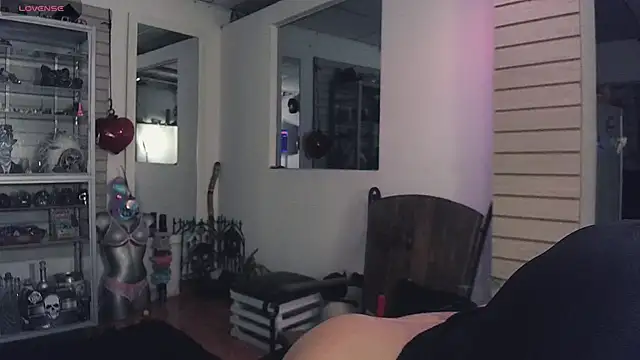 Snapshot of xinamora chatting on November 7, 2025, 5:07 am xinamora online show from November 7, 2025, 5:07 am