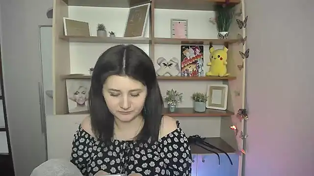 Katrin kiss  online show from March 29, 2026, 12:27 pm