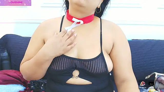 Daisy Price online show from November 18, 2025, 11:03 am