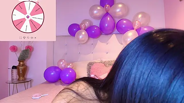 Snapshot of lilyth_bloom chatting on November 7, 2025, 12:49 pm lilyth bloom online show from November 7, 2025, 12:49 pm