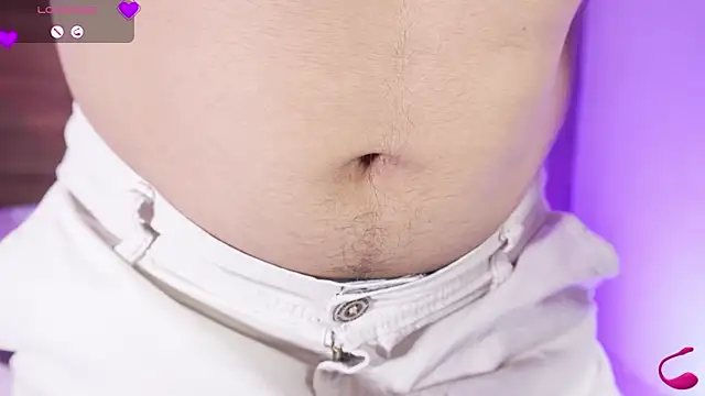 Snapshot of EimyAndMaxi chatting on December 13, 2025, 8:47 pm EimyAndMaxi online show from December 13, 2025, 8:47 pm