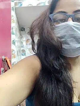 nisha 1110 online show from November 14, 2025, 1:21 pm