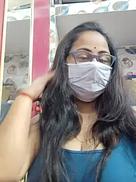 Snapshot of nisha_1110 chatting on February 1, 2026, 6:17 pm nisha 1110 online show from February 1, 2026, 6:17 pm