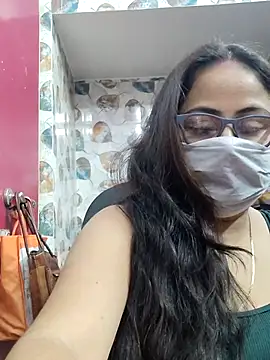 Snapshot of nisha_1110 chatting on February 9, 2026, 3:38 pm nisha 1110 online show from February 9, 2026, 3:38 pm