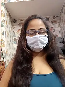 Snapshot of nisha_1110 chatting on February 17, 2026, 2:13 pm nisha 1110 online show from February 17, 2026, 2:13 pm