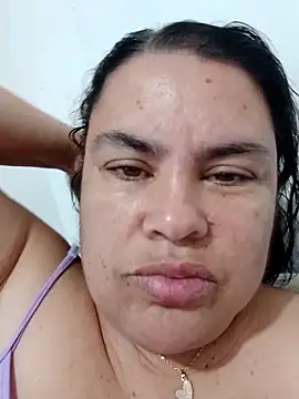 yaneth  online show from November 29, 2025, 12:46 am