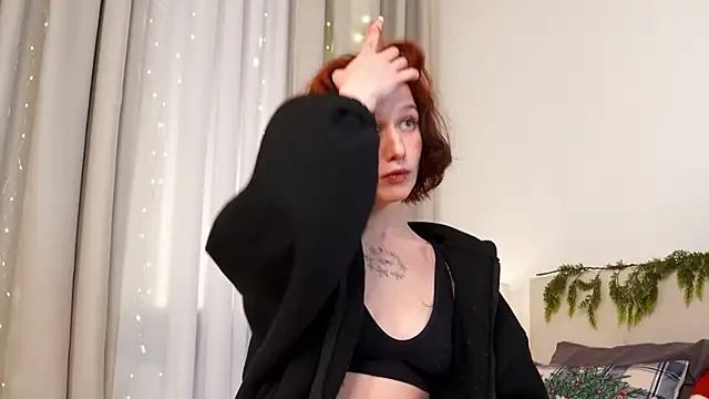 Snapshot of LeelooYolo chatting on January 6, 2026, 3:38 pm LeelooYolo online show from January 6, 2026, 3:38 pm