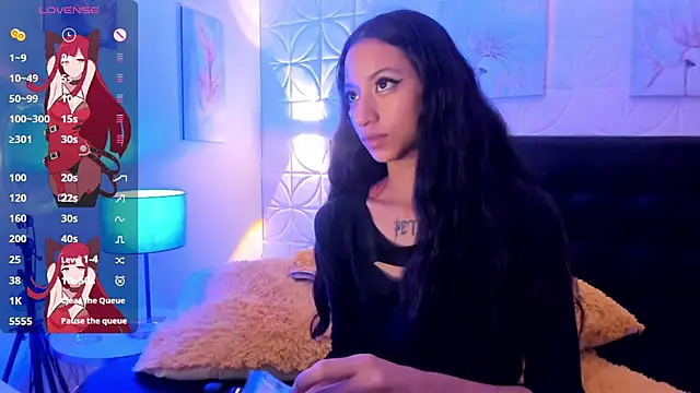 Snapshot of MegannBabby chatting on October 1, 2025, 2:06 am MegannBabby online show from October 1, 2025, 2:06 am