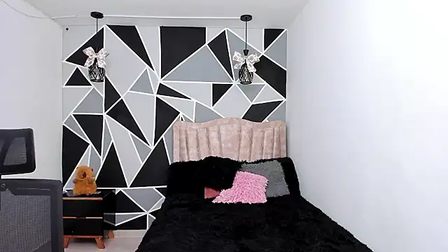 Snapshot of valeria-duarte chatting on January 8, 2026, 8:22 pm valeria-duarte online show from January 8, 2026, 8:22 pm