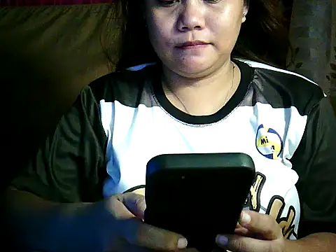 yuana25 online show from October 29, 2025, 5:31 am