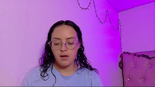 Snapshot of manumeow1 chatting on February 11, 2026, 10:26 pm manumeow1 online show from February 11, 2026, 10:26 pm