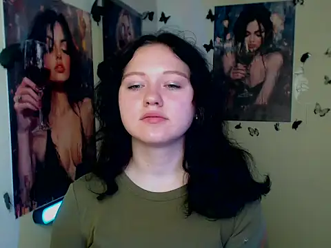 Snapshot of LadyAlice_ chatting on November 10, 2025, 7:07 am LadyAlice online show from November 10, 2025, 7:07 am