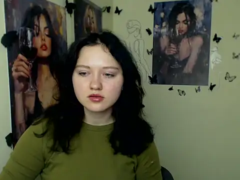 Snapshot of LadyAlice_ chatting on November 14, 2025, 7:07 am LadyAlice online show from November 14, 2025, 7:07 am