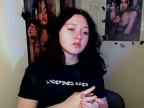 Snapshot of LadyAlice_ chatting on November 18, 2025, 7:13 am LadyAlice online show from November 18, 2025, 7:13 am