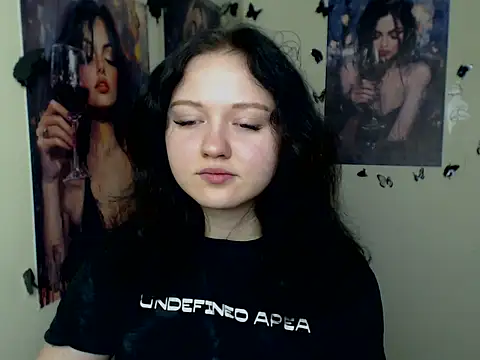 Snapshot of LadyAlice_ chatting on November 28, 2025, 7:22 am LadyAlice online show from November 28, 2025, 7:22 am