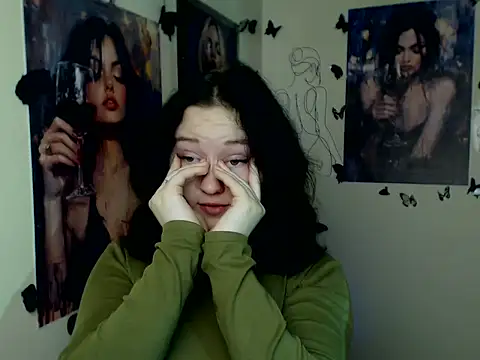 Snapshot of LadyAlice_ chatting on December 5, 2025, 7:28 am LadyAlice online show from December 5, 2025, 7:28 am