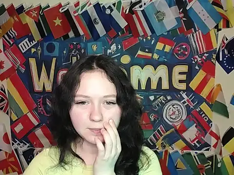 LadyAlice  online show from December 18, 2025, 6:52 am