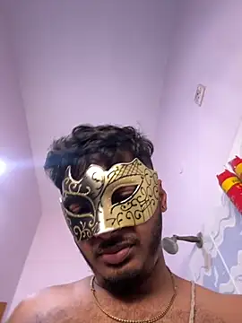 Snapshot of VVcouple chatting on September 14, 2025, 8:13 am VVcouple online show from September 14, 2025, 8:13 am