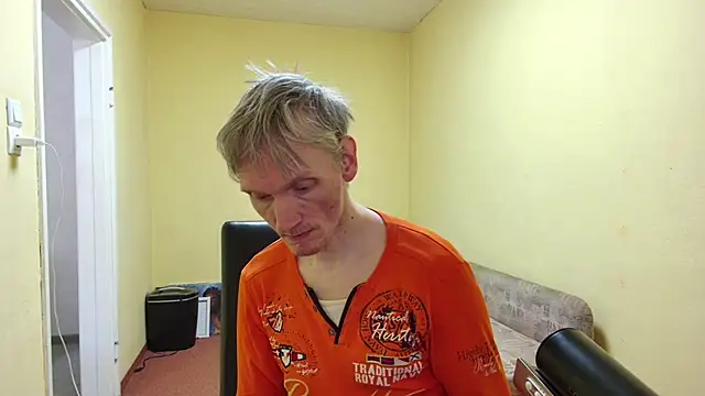 Snapshot of k74robert chatting on February 27, 2026, 10:15 am k74robert online show from February 27, 2026, 10:15 am