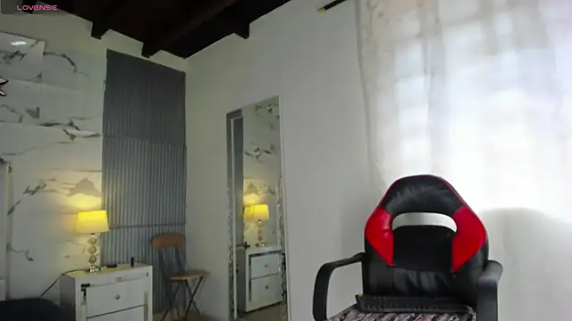 Snapshot of LilihtMature chatting on December 14, 2025, 5:07 pm LilihtMature online show from December 14, 2025, 5:07 pm