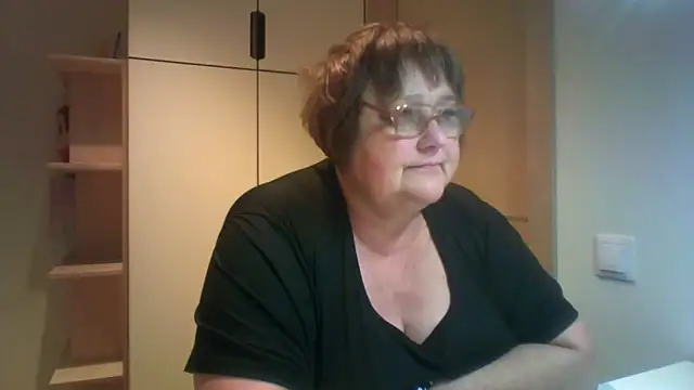 rewa666 online show from October 11, 2025, 4:33 am