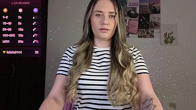 Snapshot of Veronika__Winslow_ chatting on January 14, 2026, 6:08 am Veronika Winslow online show from January 14, 2026, 6:08 am