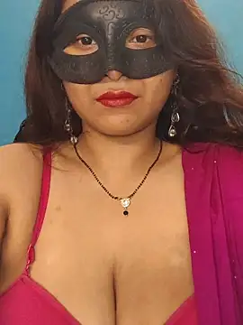 sexy42couple online show from July 1, 2026, 7:35 pm