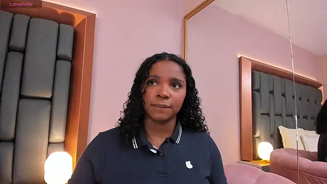 LisaMendez online show from February 11, 2026, 3:44 am