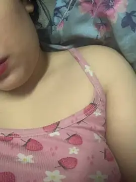 Snapshot of Roubi99six chatting on December 19, 2025, 9:00 pm Roubi99six online show from December 19, 2025, 9:00 pm